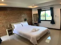บ้านรู้ใจ โรงแรมใกล้วัดภูมินทร์