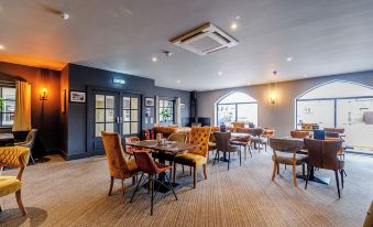 Dotty's Sunshine Cottage