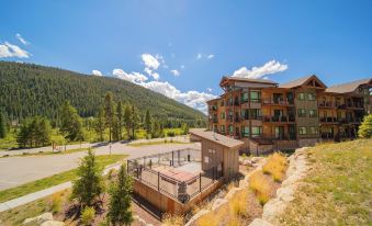 Clearwater Lofts Bldg 3 103 by SummitCove Lodging