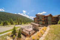 Clearwater Lofts Bldg 3 103 by SummitCove Lodging