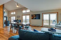 Spacious Hammondsport Home on 6 Acres w/ Lake View - Boutique