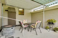2 Mi to Nicholls State University: Home w/ Yard Hotels in Thibodaux