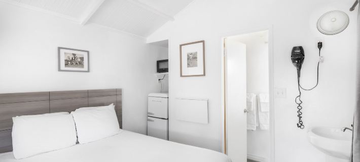 Hermosa Hotel Hotels in Avalon