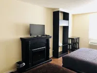 Langham Motel - Motels