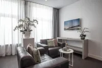 Maurits Apartments & Suites