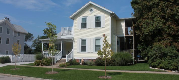 Captain's Cottage Suites Отели в г. Оттава
