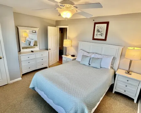 Elmwood Resort Hotel Hotels in Wells