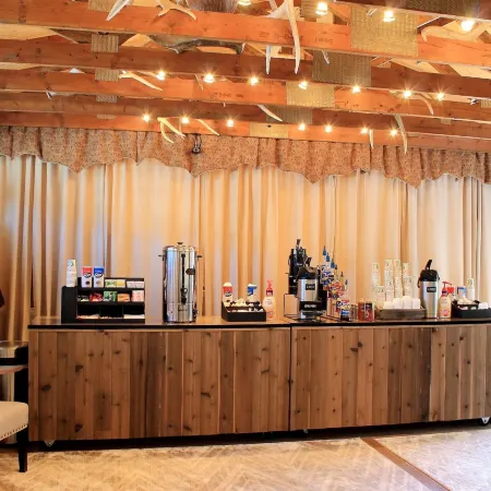 Moose Creek Inn