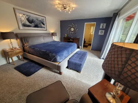 Misty Valley Inn B&B Отели рядом с достопримечательностью «Парк Тилликум»