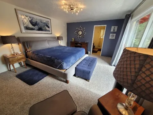 Misty Valley Inn B&B Hotels in Forks