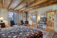 Blue Lake Ranch - Mountain view