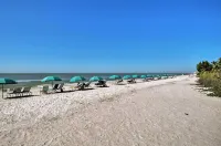 Bonita Springs Condo 4 Mi to Beach Private Patio! - Homestays