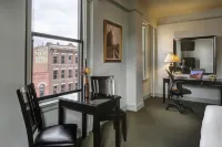 Finlen Hotel and Motor Inn فنادق في بوتي