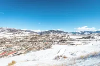 Stand-Alone Mountain Home, Private Hot Tub and Deck, Mountain Views #34 Hotels in Silverthorne