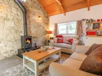 Pond Cottage Hotels in Saint Gluvias