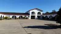 Espana Motel - parking