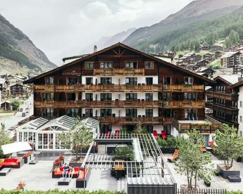 La Couronne Hotel & Spa Hotels near Gorner Ridge