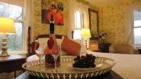 Center Lovell Inn