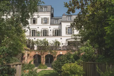 Les Tilleuls Etretat Отели в г. Гонвиль-ла-Мале