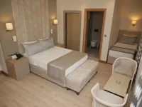 Othello Hotel โรงแรมในเมร์ซีน