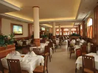 Hotel Camino Real Hotels in Comarca de Leon