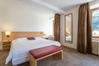 L'Ao Hôtel & Restaurant l'Aigle d'Or - Pysäköinti