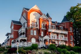 Niagara Grandview Boutique Hotel