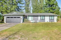 Golf, Hike, Dine & Relax: Home in Port Orchard - 2 estrellas