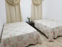 Convenient Apartment Near Beach and Catalina Island Hotel a 