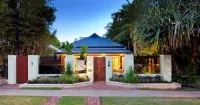 Bayhaven Lodge