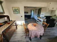 Forest Cottage Retreat