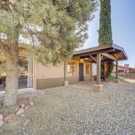 Near Hiking & Golfing: Sedona Home w/ Patio!