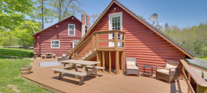 Trout Ponds & Sauna: Unique Log Cabin in Freedom Ξενοδοχεία στην πόλη Waldo County