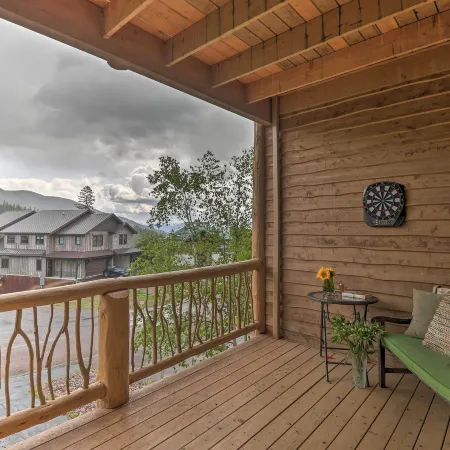 Rustic Home on Whitefish Mountain, Near Ski Run!