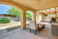 Spacious Mesquite Home ~ 3 Mi to Golf Courses! - parking