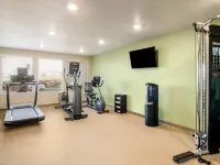 WoodSpring Suites Thornton-North Denver Hotels in Thornton