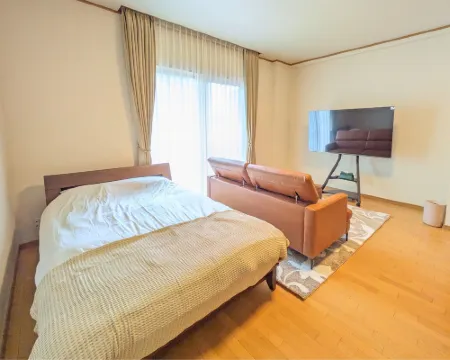 The Global West 新居濱市酒店