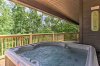 Sevierville Overlook Cabin 9 Miles to Gatlinburg! - spa