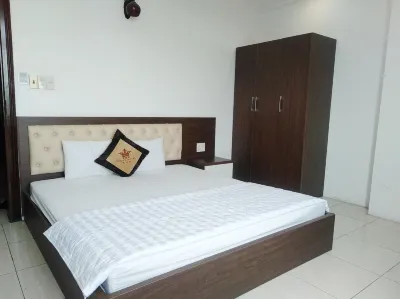 Crown皇冠飯店 住宿飯店