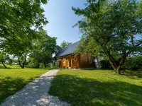 Jela Hotels near Dubovac Castle