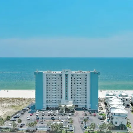 Fantastic Updated 2Br/2BA Beachfront Getaway at Summerchase!