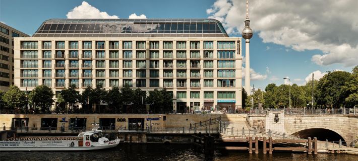 Radisson Collection Hotel, Berlin Hoteles en Berlín