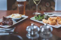 County Arms - sarapan