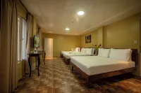 Bernardo's Lantia Hotel - Parvekkeita