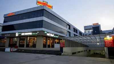 Hotel Golden View Hotels in Shirdi