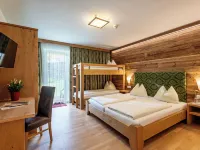 Hotel Apart Garni Heisenhof Hotels in Westendorf