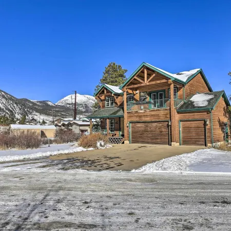 Walk to Frisco Marina! Spacious Family Retreat