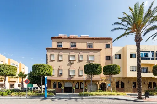 Hostal la Costa Hotels in Almerimar