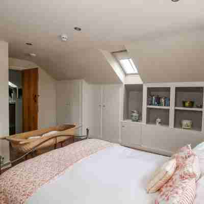 The Barn Rooms