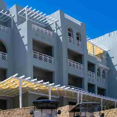 Outstanding Sea View-Azzurra Apartments Hotel Exterior